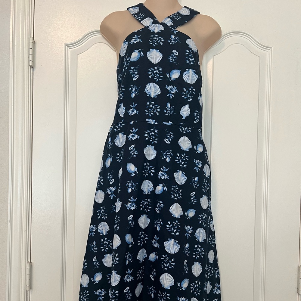 Navy blue, Ann Taylor beautiful halter sundress with built in pockets. Size 10.